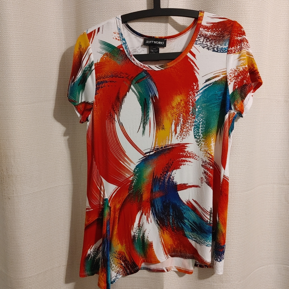 (4/$20) Soft Works Women's Colorful Brushstroke Short Sleeve Top Size M